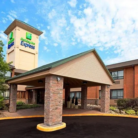 Holiday Inn Express Toronto East, An Ihg Hotel photo